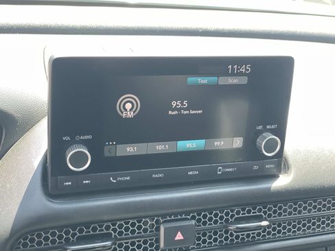 Certified 2023 Honda HR-V Sport image 6
