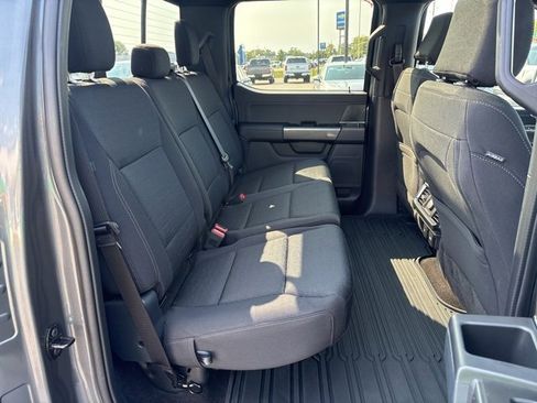 Used 2022 Ford F150 XLT w/ Equipment Group 302A High image 12