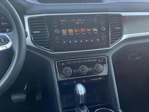 Used 2022 Volkswagen Atlas SE image 9