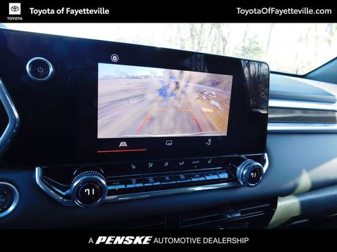 Used 2024 GMC Canyon Elevation w/ Convenience Package image 10