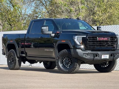 New 2026 GMC Sierra 2500 AT4X w/ AT4X AEV Edition AWD/4WD image 2