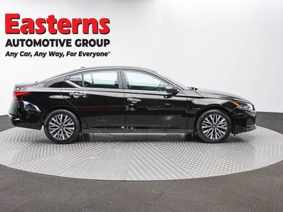 Used 2025 Nissan Altima 2.5 SV