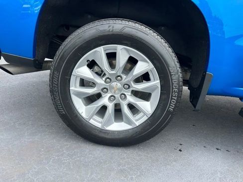 Certified 2024 Chevrolet Silverado 1500 Custom RWD image 7