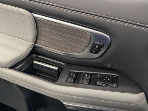 New 2025 Ford Expedition Platinum w/ Platinum Ultimate Package image 14