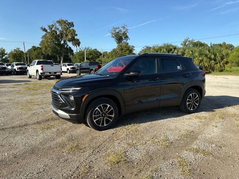 New 2026 Chevrolet TrailBlazer LT FWD image 2