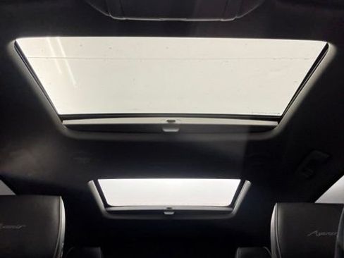 Used 2021 Buick Enclave Avenir FWD image 52