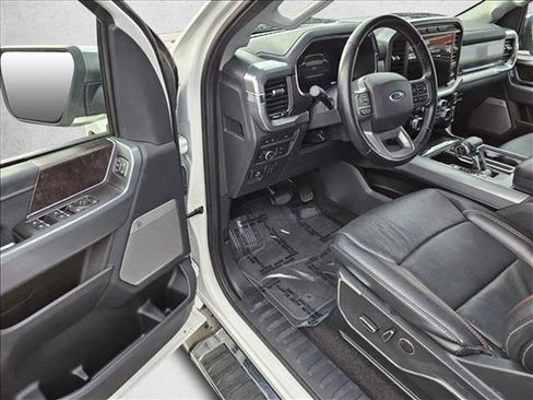 Used 2021 Ford F150 Lariat image 13