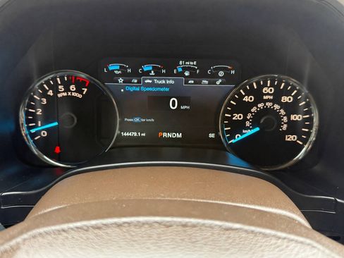 Used 2018 Ford F150 Lariat w/ Equipment Group 501A Mid AWD/4WD image 18