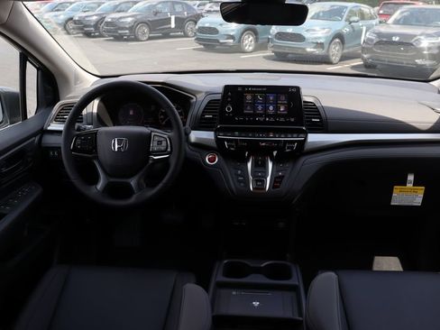 Used 2026 Honda Odyssey EX-L image 18