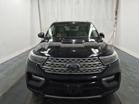 Used 2021 Ford Explorer Limited AWD/4WD image 7
