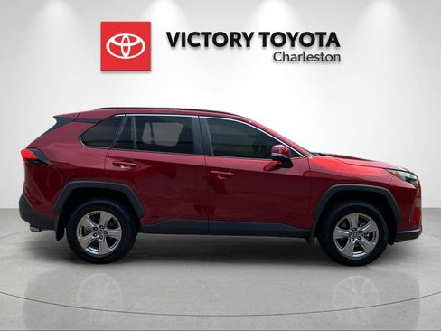 Used 2025 Toyota RAV4 XLE AWD/4WD image 6