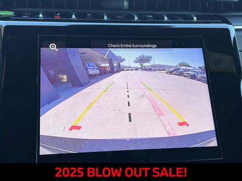 New 2025 Jeep Grand Cherokee L Altitude RWD image 14