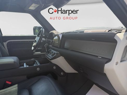 Used 2022 Land Rover Defender 110 S AWD/4WD image 26