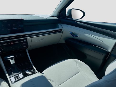 New 2026 Hyundai Tucson SEL image 16