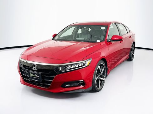 Used 2019 Honda Accord Sport image 3