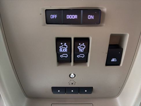 Used 2019 Chevrolet Silverado 2500 High Country w/ Duramax Plus Package image 49