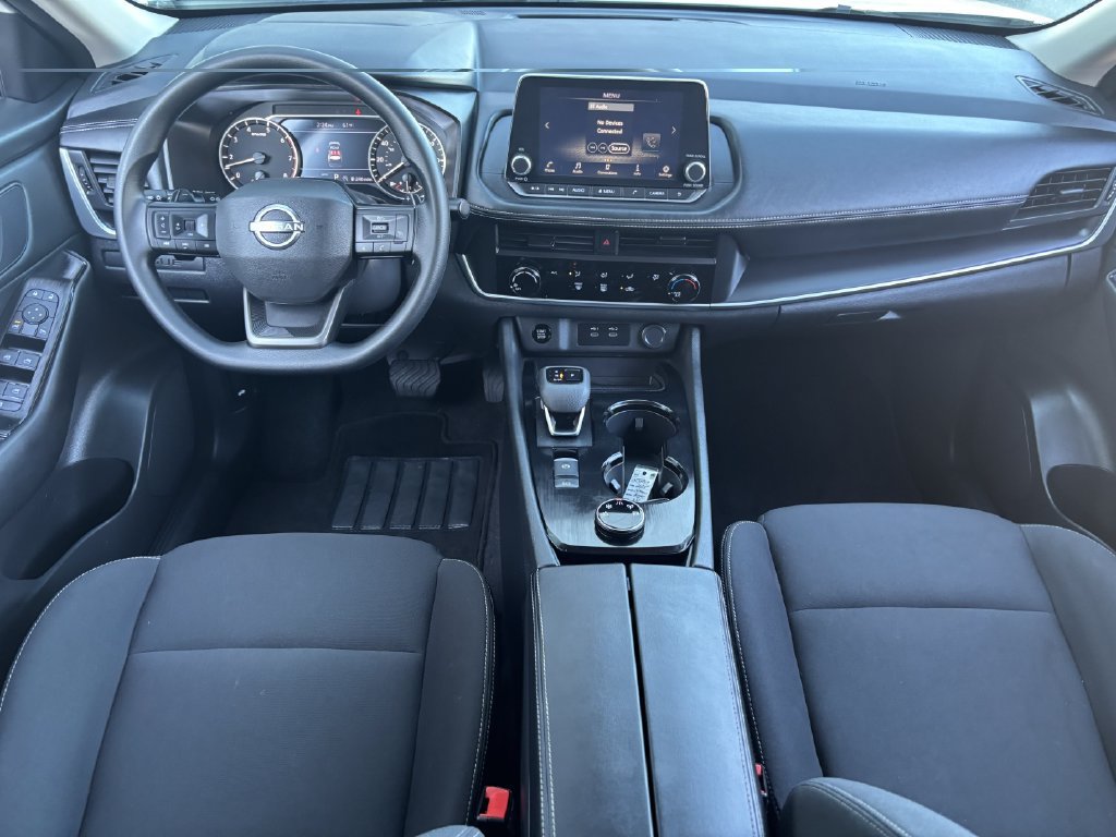 Used 2025 Nissan Rogue S AWD/4WD image 20