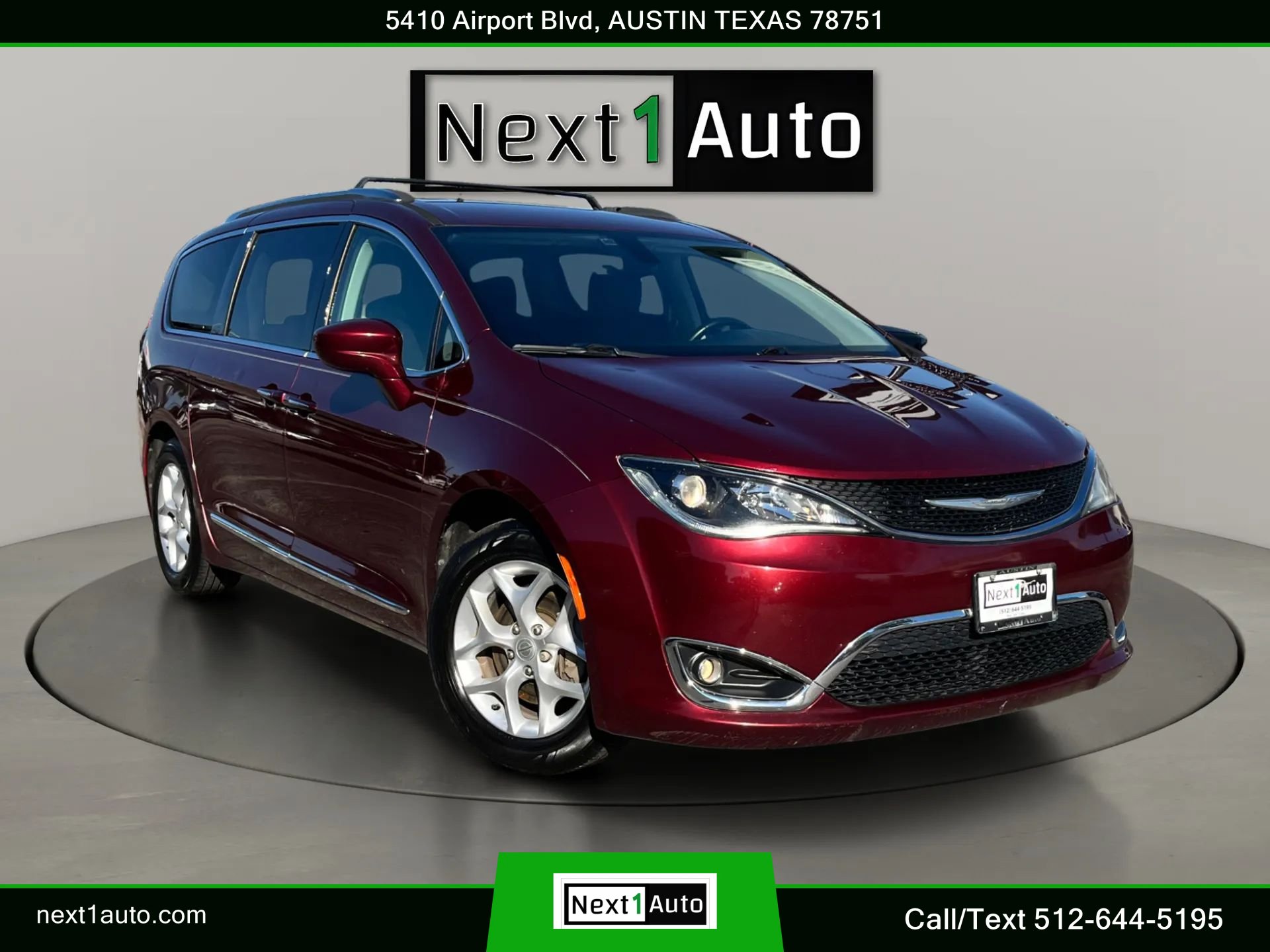 Used 2018 Chrysler Pacifica Touring-L Plus w/ Tire & Wheel Group FWD image 2