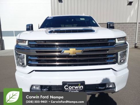Used 2023 Chevrolet Silverado 3500 High Country w/ Z71 Off-Road Package image 8