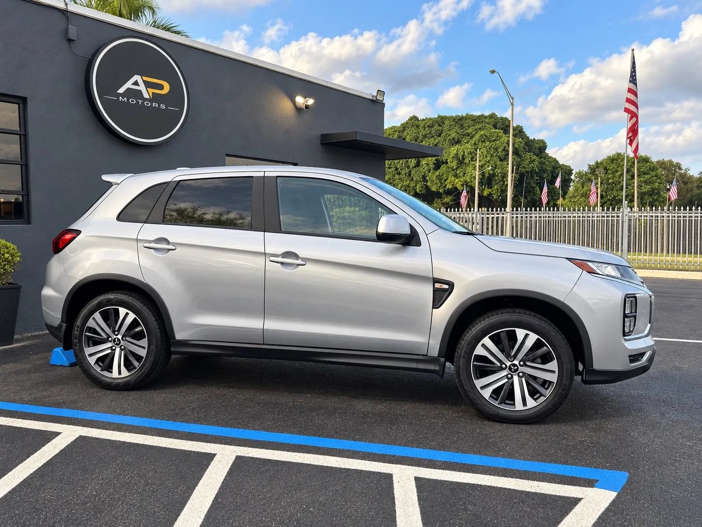 Used 2023 Mitsubishi Outlander Sport AWD image 6