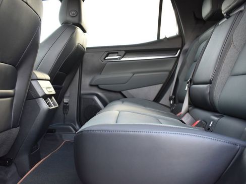 New 2026 GMC Terrain AT4 w/ Convenience Package III AWD/4WD image 8