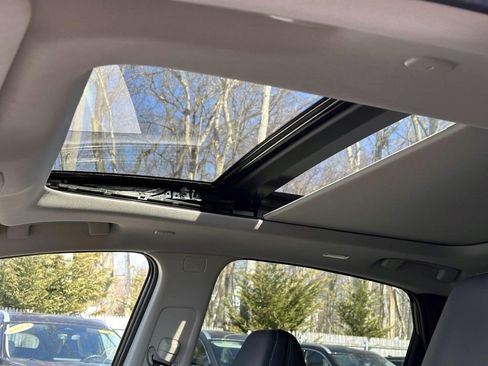 Certified 2025 Nissan Murano SL image 23