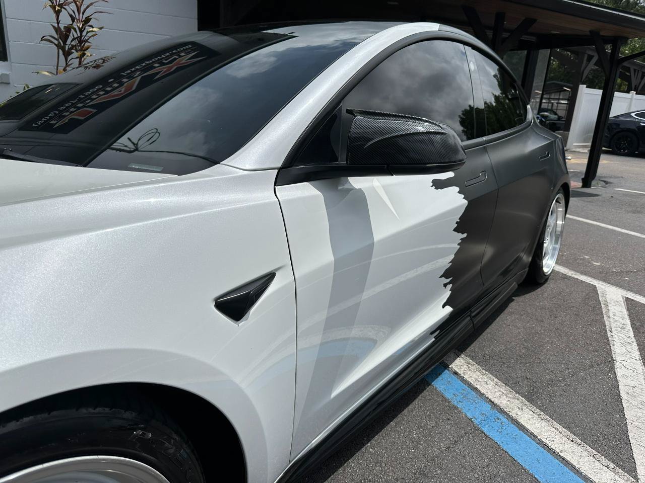 Used 2022 Tesla Model 3 Long Range AWD/4WD image 8