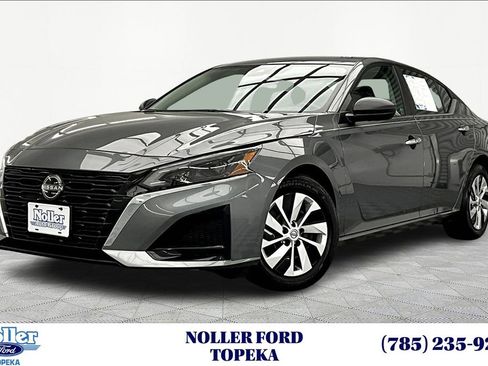 Used 2024 Nissan Altima 2.5 S image 1