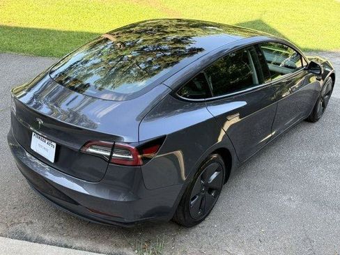 Used 2021 Tesla Model 3 Standard Range Plus RWD image 2