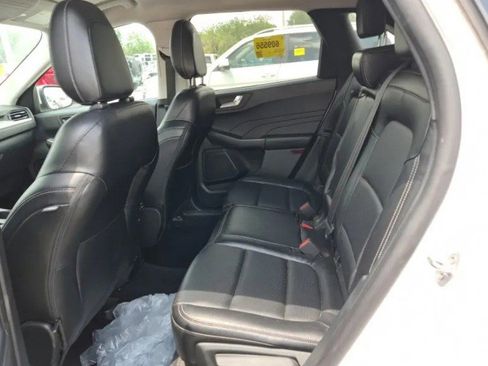 Used 2022 Ford Escape SEL FWD image 13