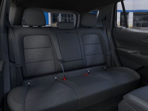 New 2026 Chevrolet Equinox LT image 18