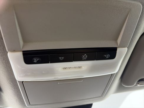 Used 2022 Nissan Sentra S w/ Lighting Package FWD image 29