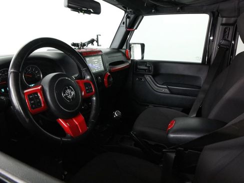 Used 2017 Jeep Wrangler Unlimited Sport w/ Quick Order Package 23S AWD/4WD image 6