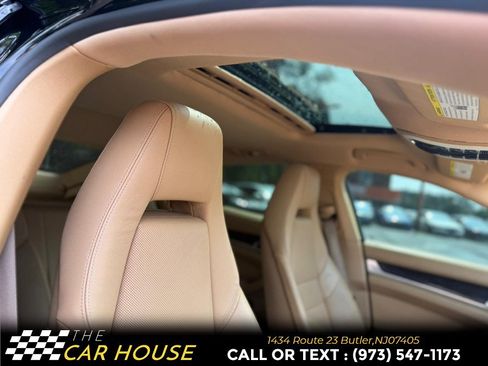 Used 2013 Porsche Panamera RWD image 21