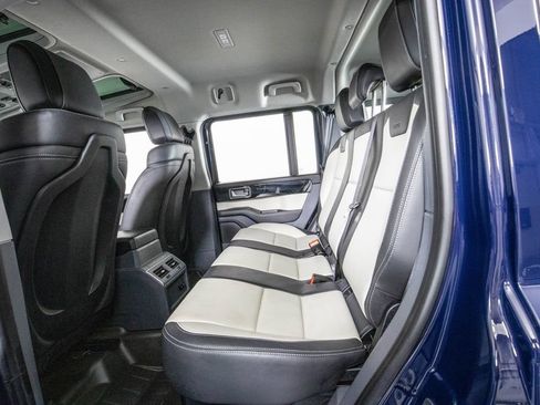 Used 2024 INEOS Grenadier Station Wagon AWD/4WD image 12