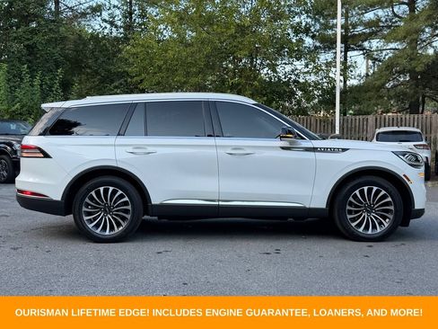 Used 2023 Lincoln Aviator AWD w/ Premium Package image 9