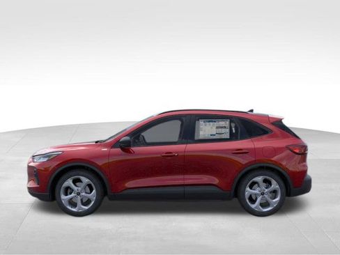 New 2026 Ford Escape ST-Line w/ Cold Weather Package AWD/4WD image 4