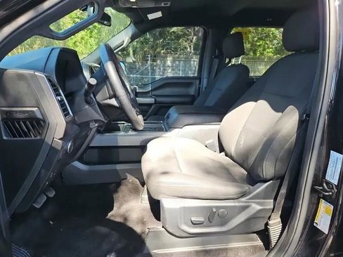 Used 2019 Ford F150 XLT w/ Equipment Group 302A Luxury AWD/4WD image 4