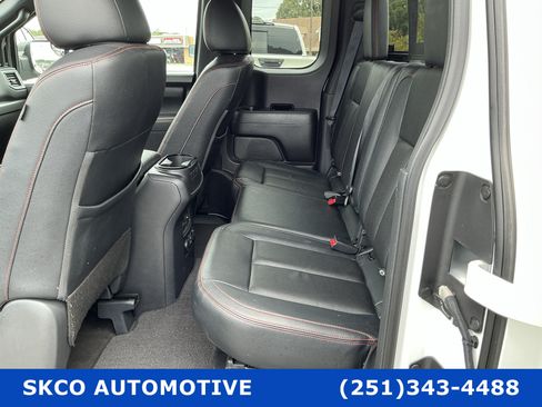 Used 2020 Nissan Titan PRO-4X w/ Pro-4x Convenience Package AWD/4WD image 15