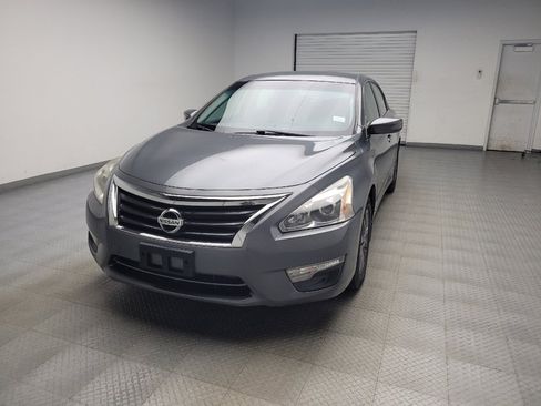 Used 2015 Nissan Altima 2.5 S w/ Sport Value Package FWD image 15