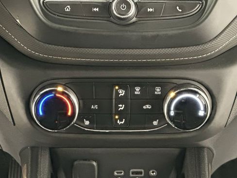 Used 2022 Chevrolet TrailBlazer ACTIV image 14