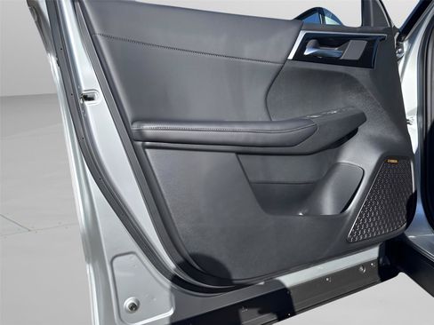 New 2026 Mitsubishi Outlander SE FWD image 30