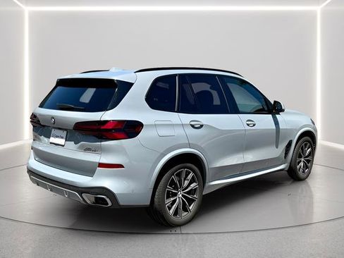 Used 2026 BMW X5 xDrive40i AWD/4WD image 5