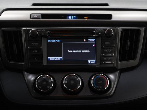 Used 2015 Toyota RAV4 LE AWD/4WD image 15