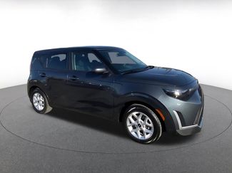 Used 2025 Kia Soul LX w/ LX Technology Package video 2