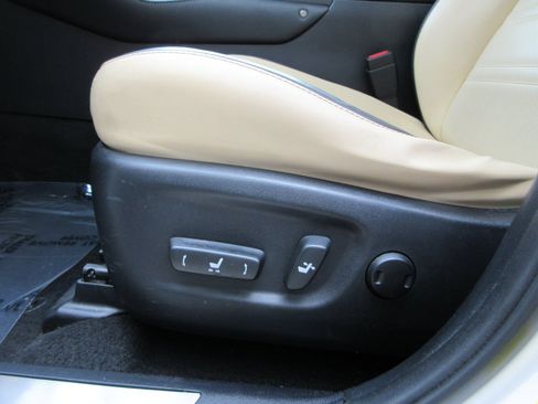 Used 2015 Lexus NX 200t AWD w/ Premium Package image 32