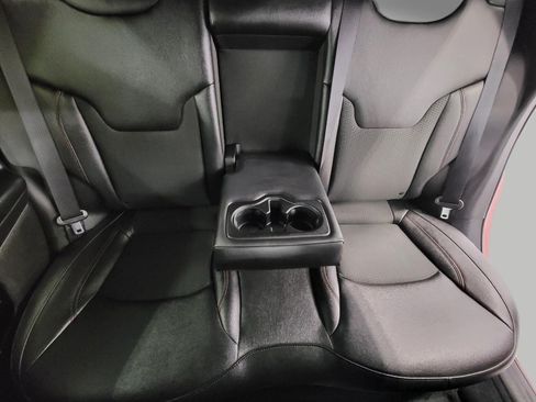 Used 2025 Jeep Compass Trailhawk AWD/4WD image 77
