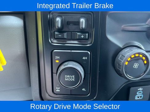 New 2025 Ford F350 XL w/ XL Chrome Package image 9