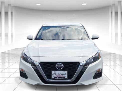 Used 2022 Nissan Altima 2.5 S image 5