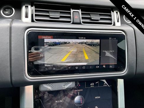 Used 2019 Land Rover Range Rover HSE image 14